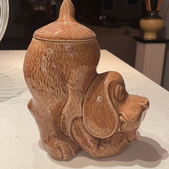 McCoy Dog Cookie jar!Numbered bottom as shown - Picture 2 of 5